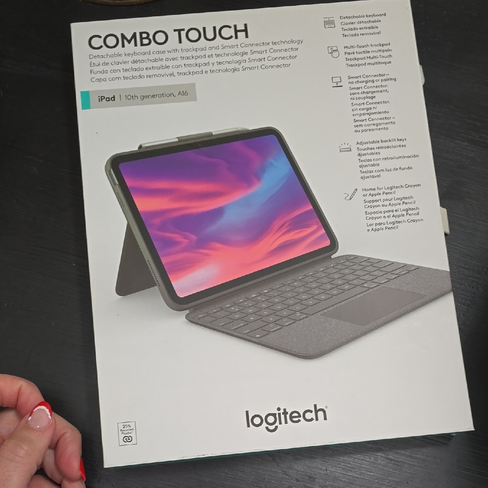 Logitech Combo Touch Keyboard Case - Black